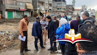 معاينة طريق عزبة البرج للوقوف على اسباب انهيار ة