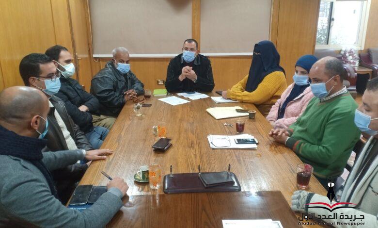 صحة السويس تعقد إجتماعاً لبحث تعزيز موقف الاكسجين الطبي السائل بمستشفى السويس العام .
