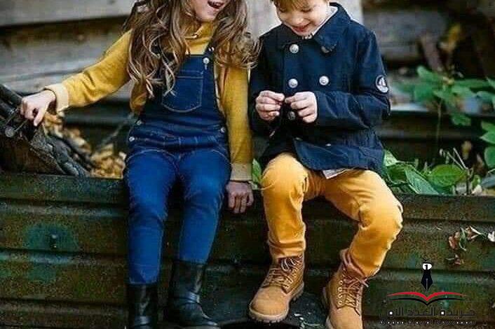 مات أبوهنَّ