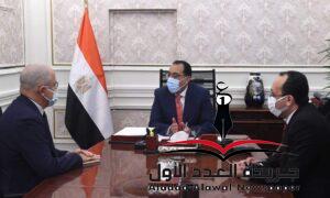رئيس الوزراء يلتقي رئيس اتحاد الصناعات لمناقشة آليات دعم الصناعة المصرية