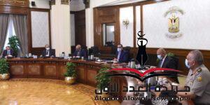 رئيس الوزراء يتابع موقف مشروعات الطرق الجاري تنفيذها 