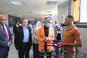 نائب محافظ الوادي الجديد تتابع منظومة العمل بالمركز التكنولوجي بالخارجة