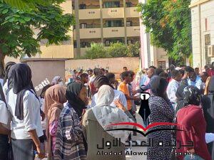 سفير السودان بالقاهرة يقرع جرس امتحانات الشهادة الثانوية بمركزى القاهرة