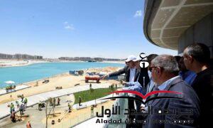 لمتابعة سير العمل.. رئيس الوزراء يتفقد مدينة العلمين الجديدة