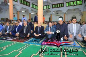 محافظ سوهاج يؤدي صلاة عيد الأضحى المبارك بمسجد "الشرطة" بمدينة ناصر
