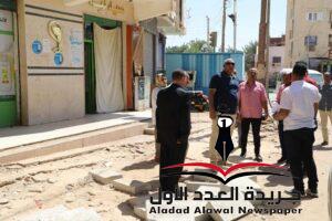 محافظ الوادي الجديد يتابع أعمال توسعة شارع النبوي المهندس بالخارجة