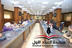 نائب محافظ سوهاج يعقد اجتماعاً لحصر بيانات أملاك الدولة