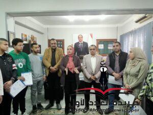 وكيل الوزارة تكرم الشباب والفتيات المشاركين فى دورة الغوص والإنقاذ