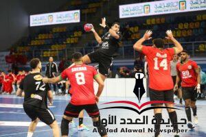 الأهلي يتوج بكأس السوبر