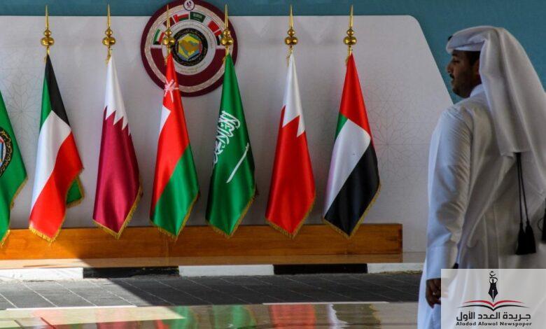 استطلاع لرويترز أغلب اقتصادات دول الخليج ستنمو بوتيرة أبطأ في 2025 مما كان متوقعا - جريدة العدد الأول