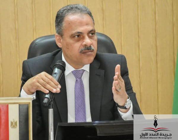 محافظ الشرقية 984 فرصة عمل جديدة داخل 21 مصنعًا وشركة