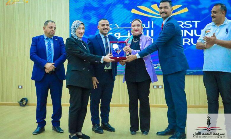 مساعد ومعاون وزير الشباب والرياضة يشهدان تدشين المنتدي بالدقهلية