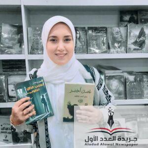 منى أحمد إبراهيم... سيدة الحروف التي عبرت من الترجمة إلى عرش الصحافة