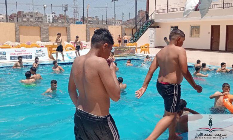  إقبال كثيف من النشء والشباب والمواطنين على حمامات السباحة بمراكز الشباب بالدقهلية