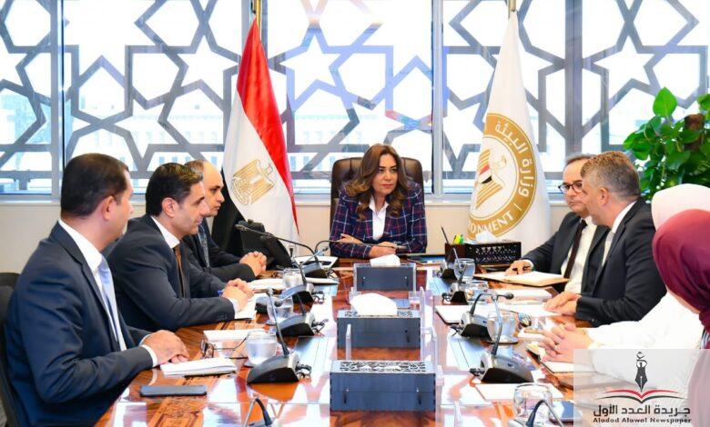 وزيرة التنمية المحلية تستعرض الموقف التنفيذي لمشروع شرم الشيخ الخضراء