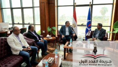 محافظ السويس يستقبل وزير البترول والثروة المعدنية