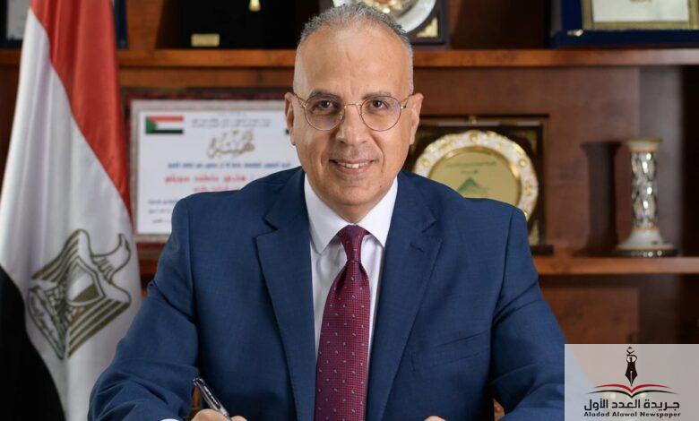 وزير الري يتابع حالة محطات رفع المياه ومجهودات مصلحة الميكانيكا والكهرباء