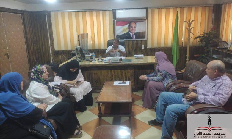رئيس مجلس مدينة دكرنس بالدقهلية يستقبل المواطنين وتلبية احتياجتهم