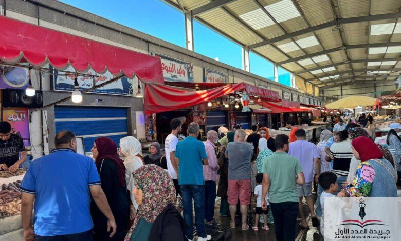 مول الأوت ليت وسوق السمك الجديد يشهدان إقبالًا كبيرًا من الزائرين في عطلة اليوم الواحد 