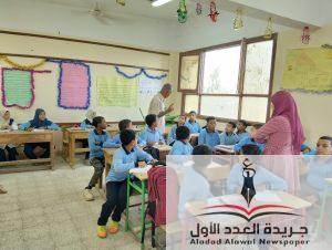 محمود علي الخطيب يتابع سير العملية التعليمية بمدرسة الكرنك للتعليم الأساسي بأبوتشت