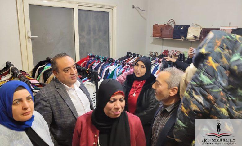 وكيل وزارة التضامن بالدقهلية تتفقد مشروع بيع الملابس لدعم كفالة الأيتام